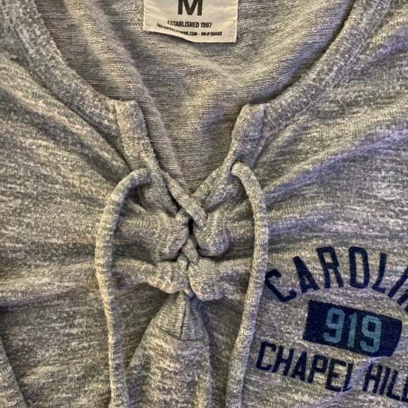 Tailgate University of North Carolina Long Sleeve Shirt - Medium - Picture 5 of 5